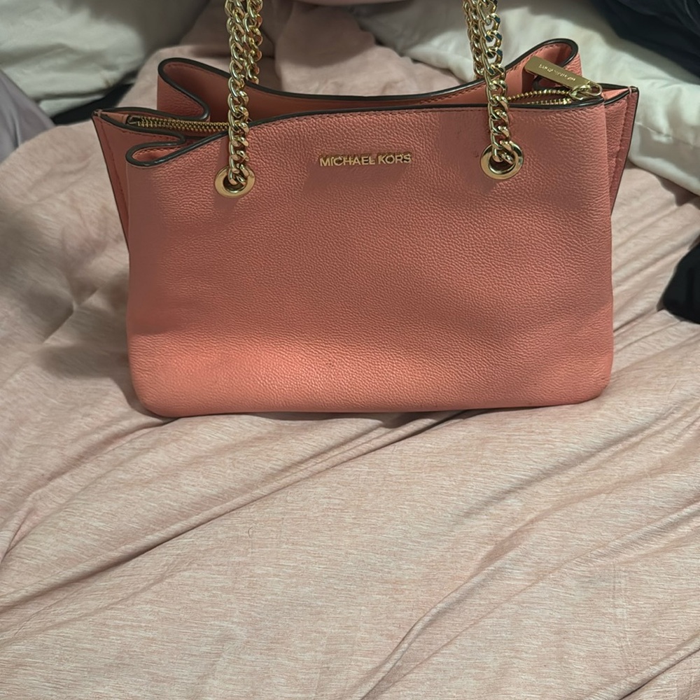 Michael Kors bag used a few times